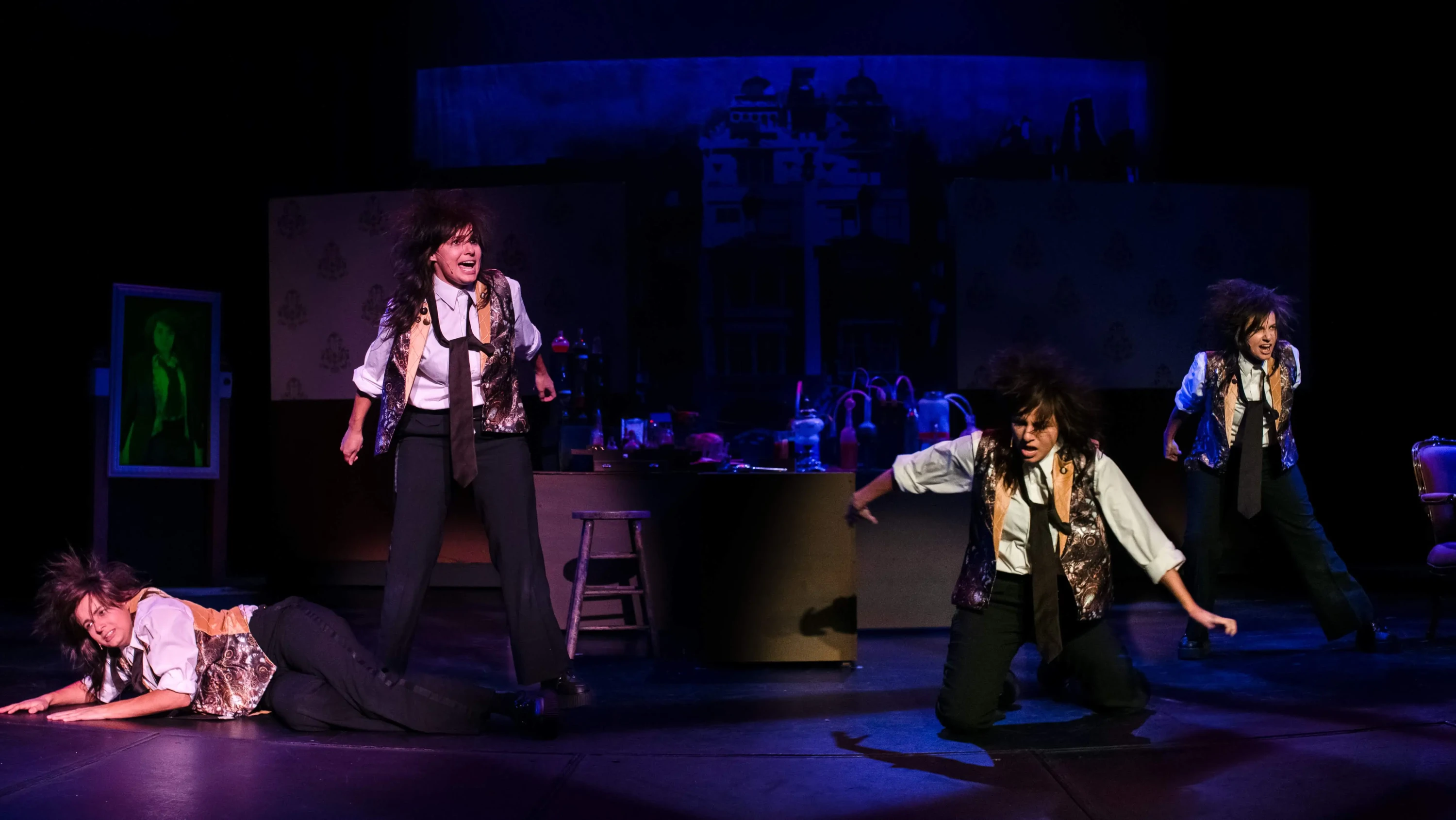 Growing Behind the Stage Growing Behind the Stage